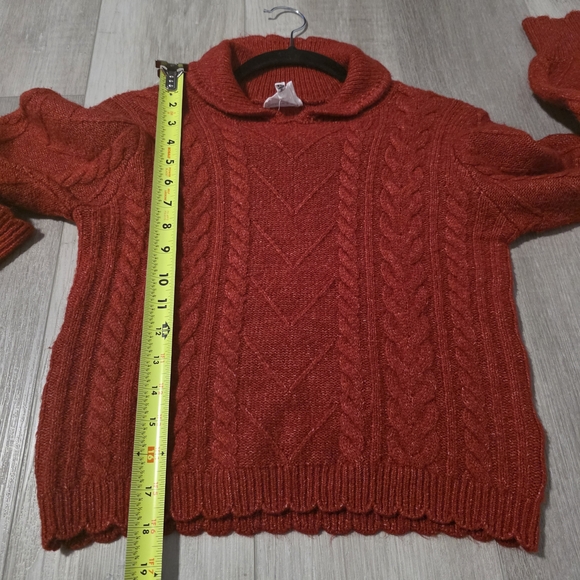 Elegant Red Cable Knit Turtleneck Sweater - Picture 12 of 12